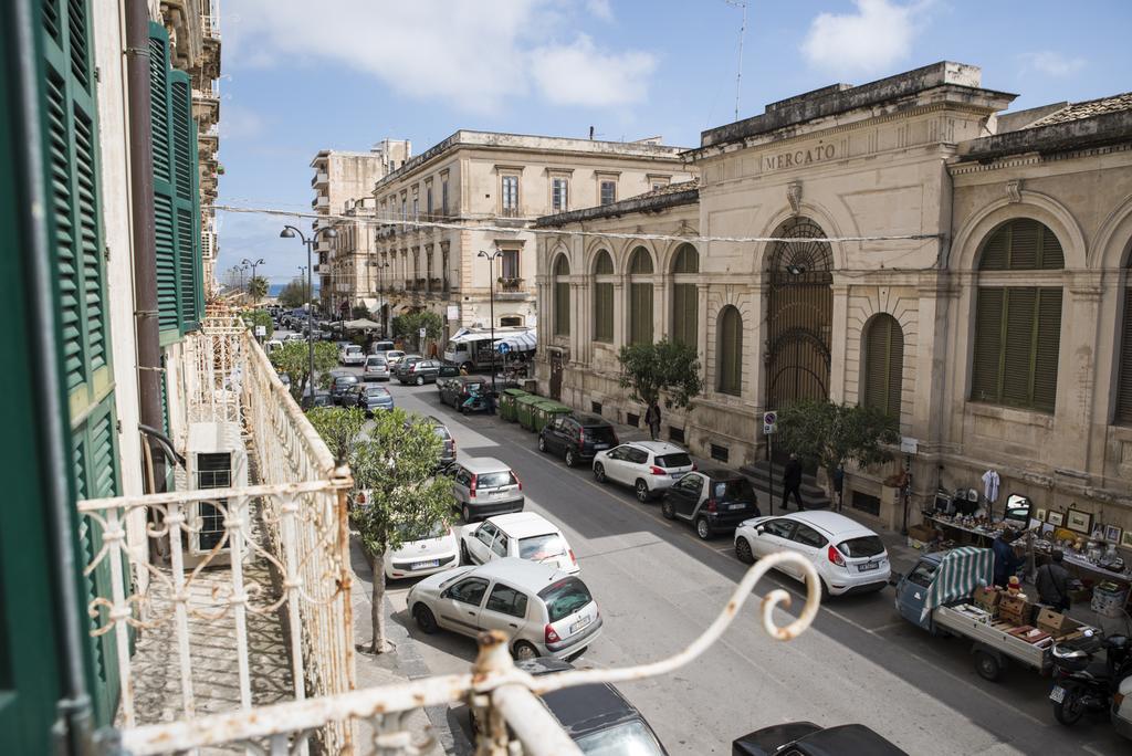 Bed and Breakfast Sognando Ortigia à Syracuse Extérieur photo